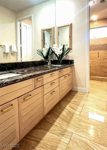 7829 Bermuda Dunes Avenue, Las Vegas, NV 89113