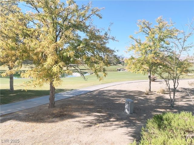 7829 Bermuda Dunes Avenue, Las Vegas, NV 89113