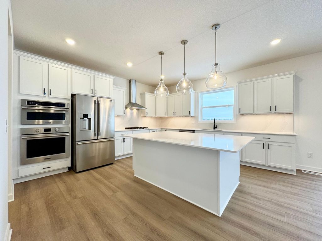 9901 49th Street NE, Saint Michael, MN 55376