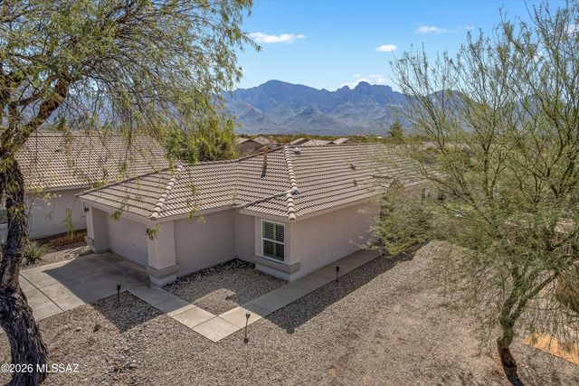 2152 E Tabular Place, Oro Valley, AZ 85755