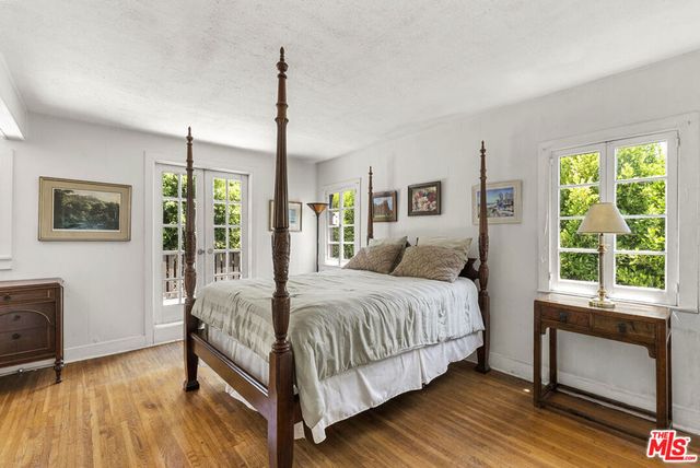 1711 N Curson Avenue, Los Angeles, CA 90046