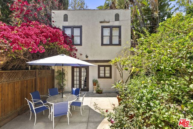 1711 N Curson Avenue, Los Angeles, CA 90046