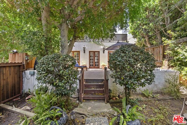 1711 N Curson Avenue, Los Angeles, CA 90046