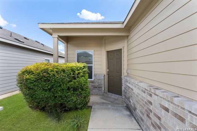 450 Pleasanton Spring, San Antonio, TX 78221