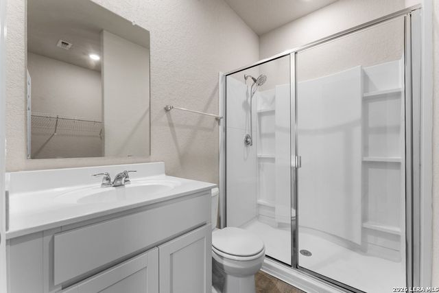 450 Pleasanton Spring, San Antonio, TX 78221
