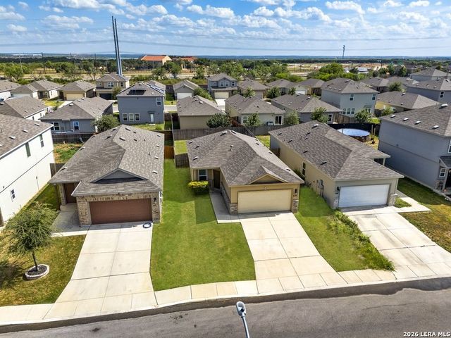 450 Pleasanton Spring, San Antonio, TX 78221