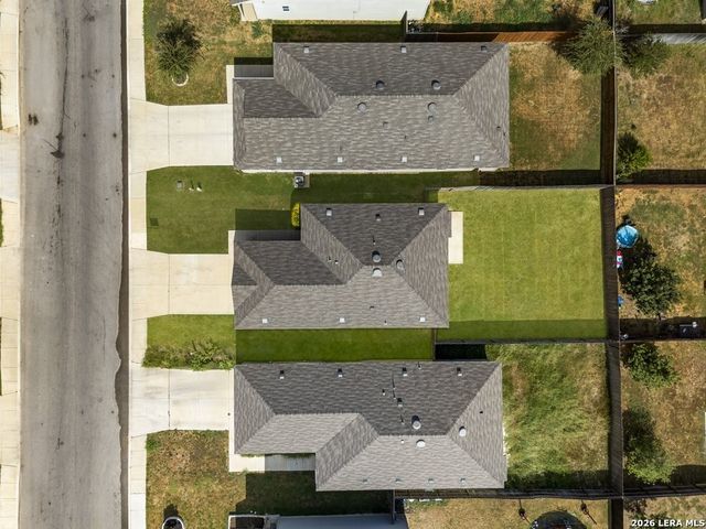 450 Pleasanton Spring, San Antonio, TX 78221