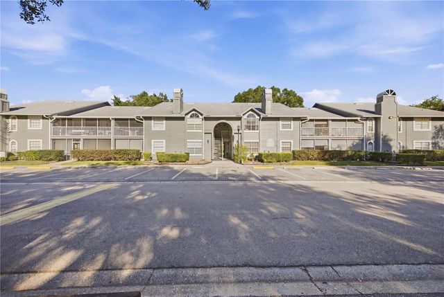 11817 SKYLAKE PLACE H, Temple Terrace, FL 33617