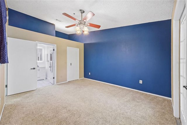 11817 SKYLAKE PLACE H, Temple Terrace, FL 33617