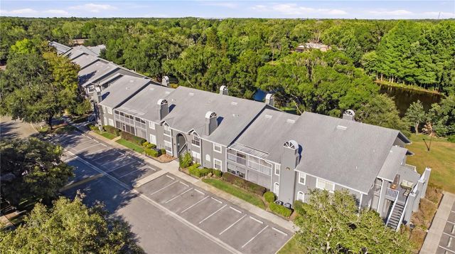 11817 SKYLAKE PLACE H, Temple Terrace, FL 33617