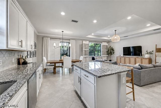 3564 E Hampton CIR, Alva, FL 33920