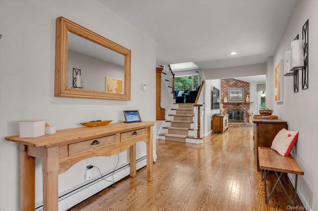 117 Soundview Drive, Port Washington, NY 11050