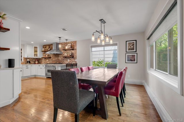 117 Soundview Drive, Port Washington, NY 11050