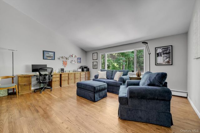 117 Soundview Drive, Port Washington, NY 11050