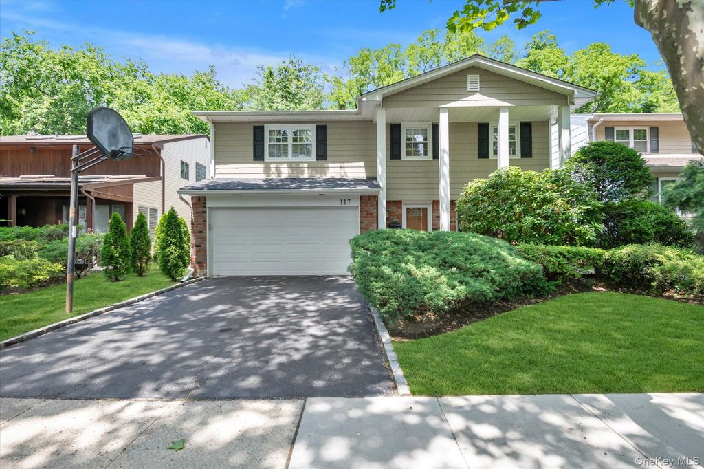 117 Soundview Drive, Port Washington, NY 11050