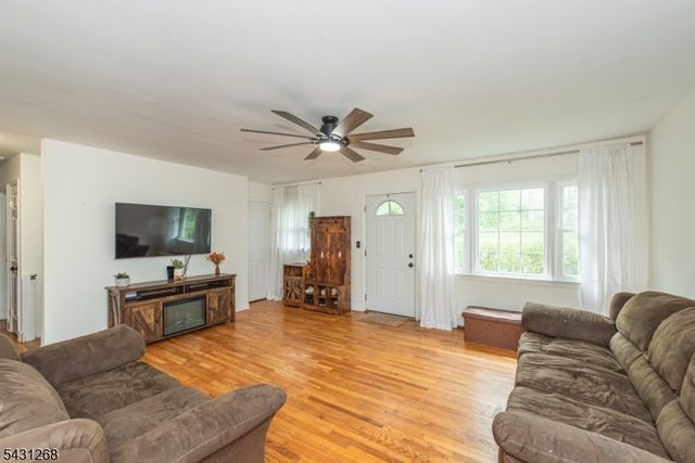 64 Coykendall Rd, Wantage Twp., NJ 07461