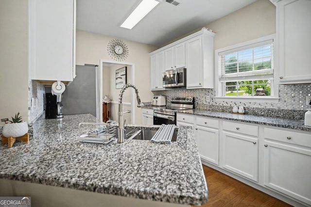 85 High Point North Drive, Newnan, GA 30265