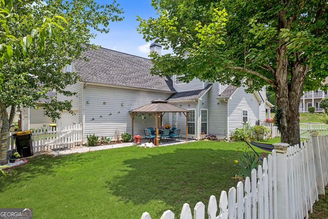 85 High Point North Drive, Newnan, GA 30265