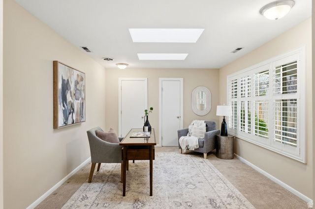 2370 E LYNWOOD DR, Salt Lake City, UT 84109