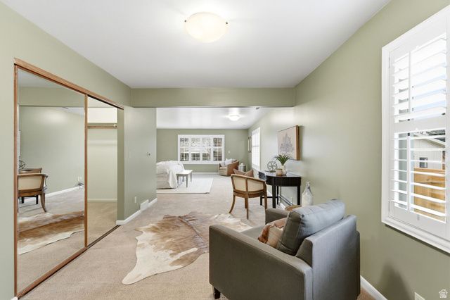 2370 E LYNWOOD DR, Salt Lake City, UT 84109