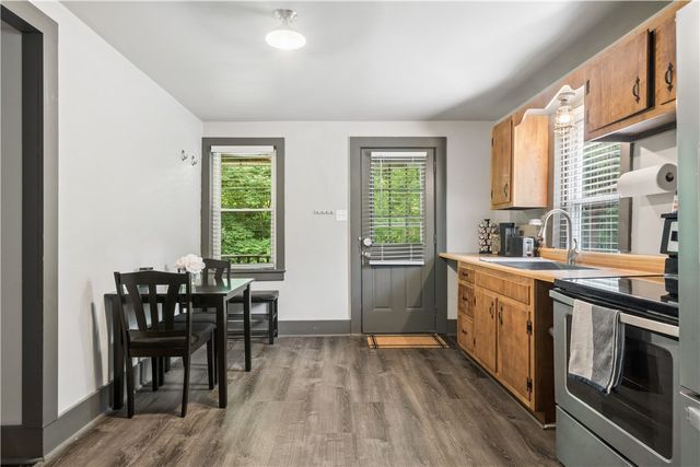 617 Pacek Rd, Unity Twp, PA 15601