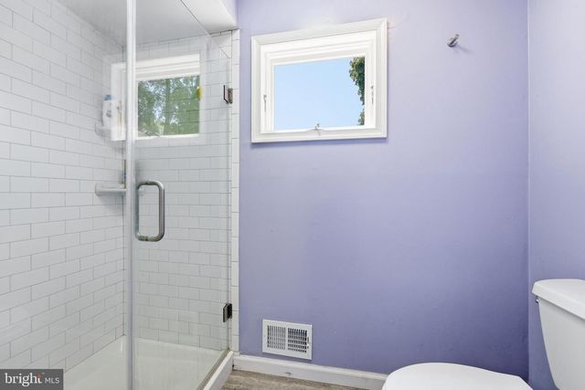 17 BRIARWOOD DR, Voorhees, NJ 08043