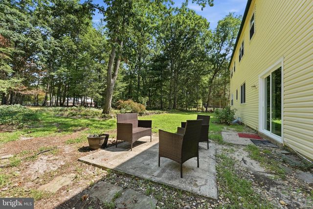 17 BRIARWOOD DR, Voorhees, NJ 08043