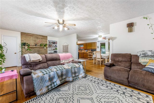 326 Kennedy Drive, Medway, OH 45341