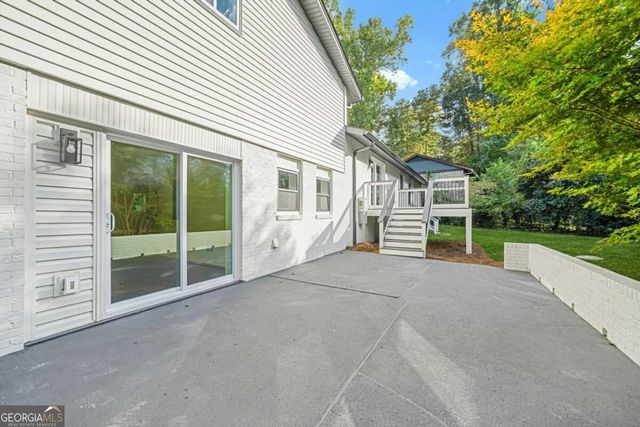 6628 Cherry Tree Lane, Sandy Springs, GA 30328
