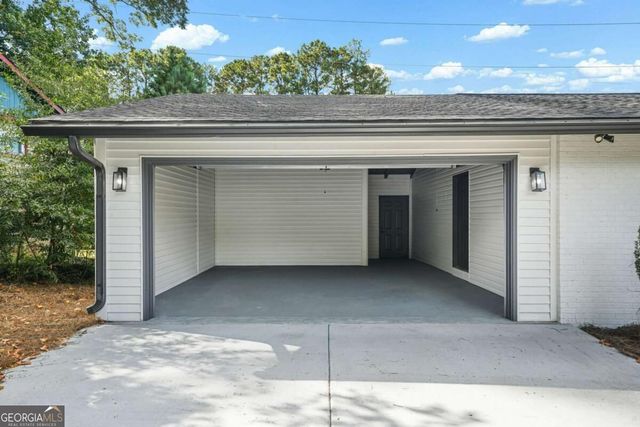 6628 Cherry Tree Lane, Sandy Springs, GA 30328