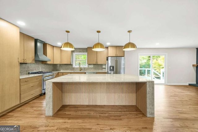 6628 Cherry Tree Lane, Sandy Springs, GA 30328