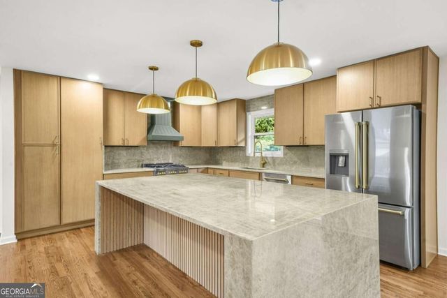 6628 Cherry Tree Lane, Sandy Springs, GA 30328