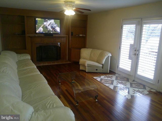 3200 PEDDICOAT CT, Woodstock, MD 21163