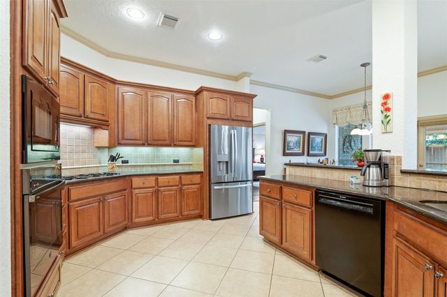 19507 Remington Manor Street, Spring, TX 77379
