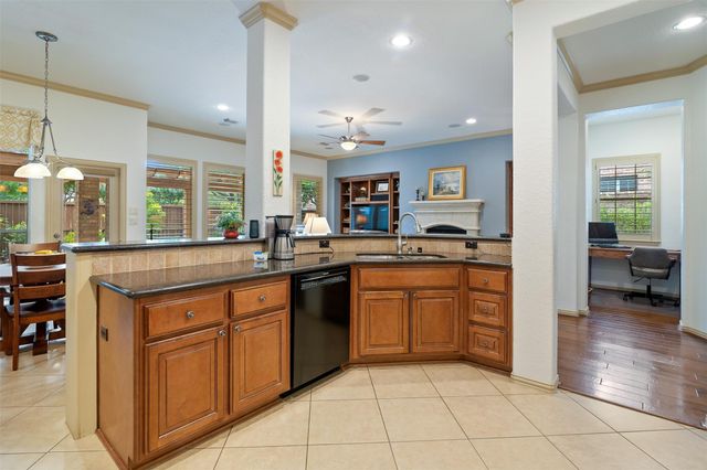 19507 Remington Manor Street, Spring, TX 77379