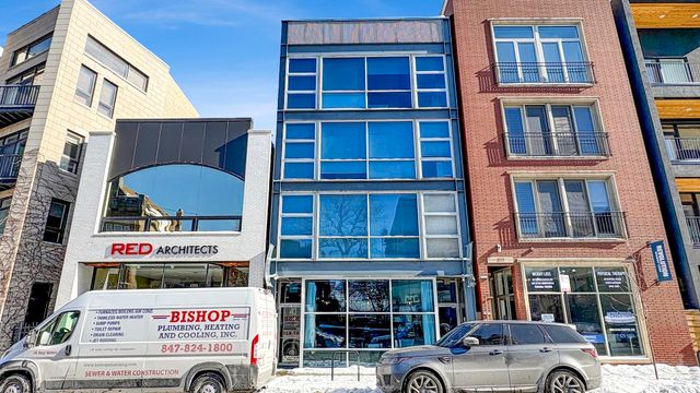 2119 N Damen Avenue, Chicago, IL 60647