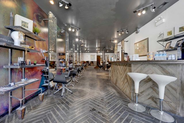 2119 N Damen Avenue, Chicago, IL 60647