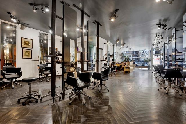 2119 N Damen Avenue, Chicago, IL 60647