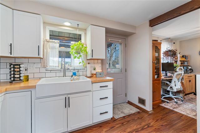 306 Virginia Drive, North Fayette, PA 15071