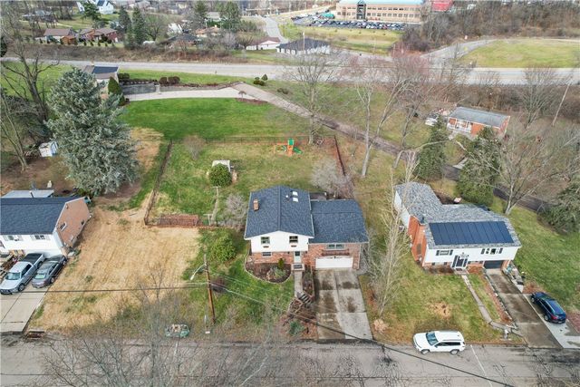 306 Virginia Drive, North Fayette, PA 15071