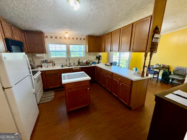 2479 Tex Smith Drive, Elberton, GA 30635