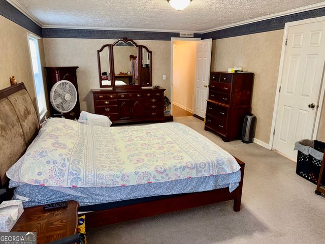 2479 Tex Smith Drive, Elberton, GA 30635