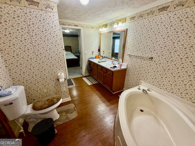2479 Tex Smith Drive, Elberton, GA 30635
