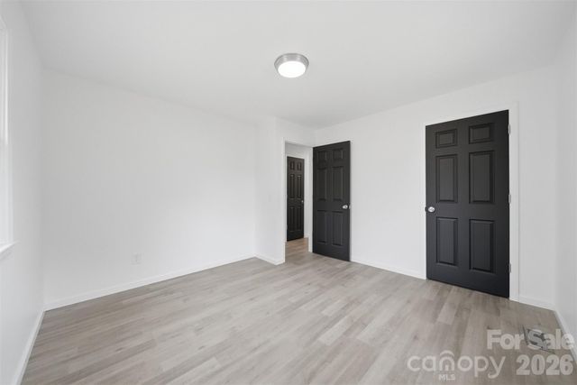 1033 Stagecoach Trail, Lenoir, NC 28645