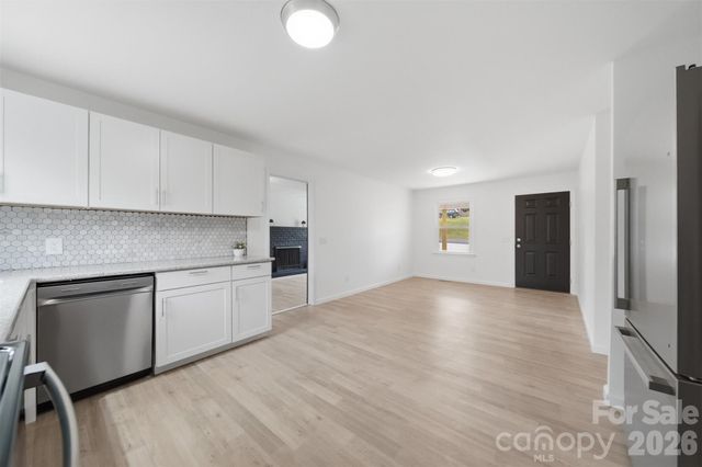 1033 Stagecoach Trail, Lenoir, NC 28645