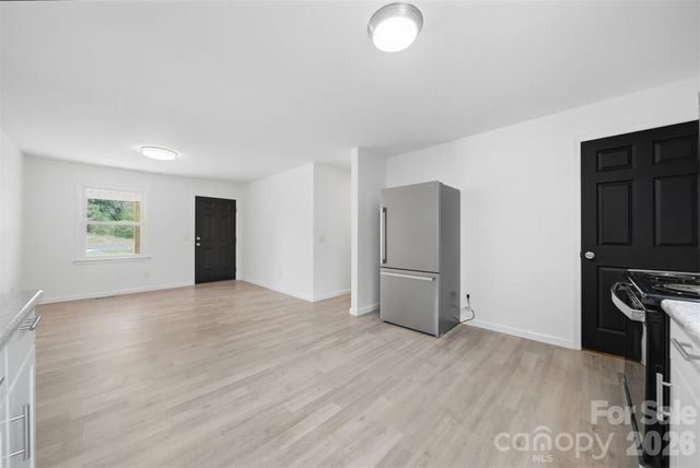 1033 Stagecoach Trail, Lenoir, NC 28645