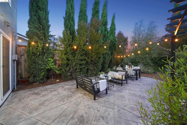 26670 Joshua St, Hayward, CA 94544
