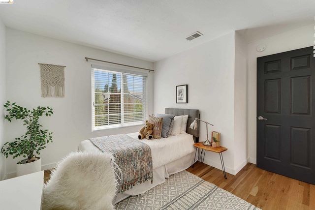26670 Joshua St, Hayward, CA 94544