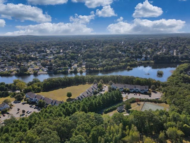 100 Merrimack Ave 115, Dracut, MA 01826