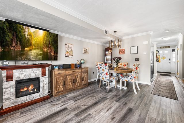 100 Merrimack Ave 115, Dracut, MA 01826